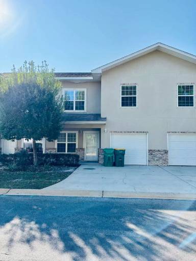 Main picture of 1467 Bentley Cir
