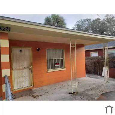 Main picture of 3221 N 48th St