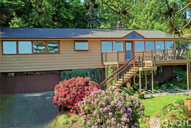 Main picture of 1431 SW Westwood Dr