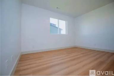 Main picture of 1036 N Highpass Dr