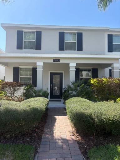 Main picture of 11942 Sonnet Ave