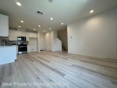 Main picture of 4041 E Peony Paseo