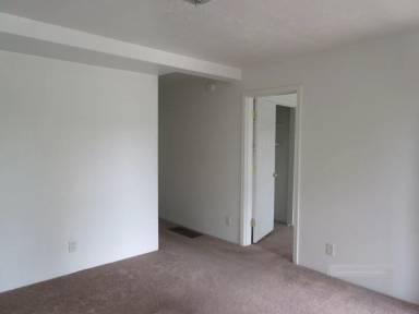 Main picture of 1064 NE Klamath Ave