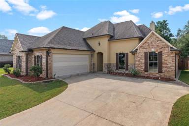 Main picture of 402 Antietam Dr