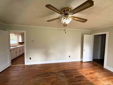 Main picture of 2311 Central Dr