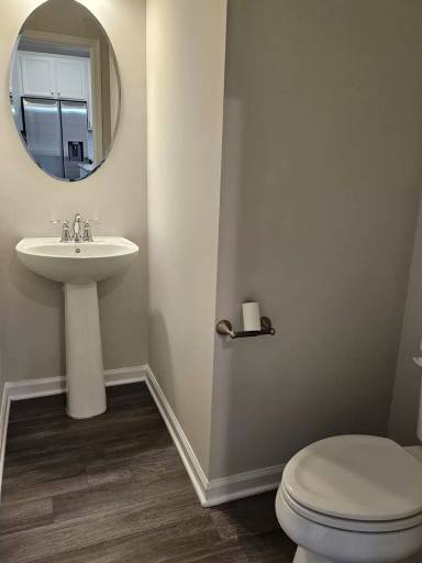Main picture of 443 Cross Country Way