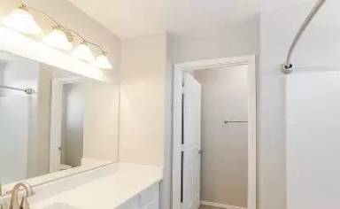 Main picture of 7927 W Mohave St