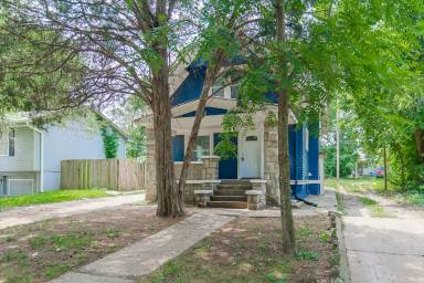 Main picture of 2310 Jackson Ave