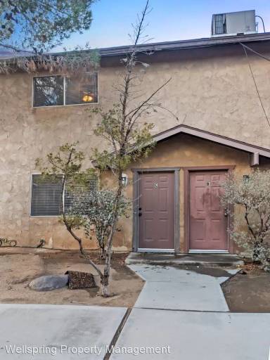 Main picture of 515 E Ridgecrest Blvd