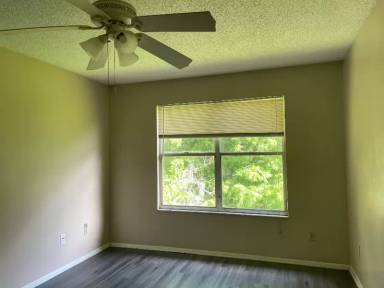 Main picture of 2208 Northlake Dr