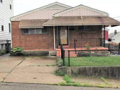 Main picture of 75 McKinnie Ave