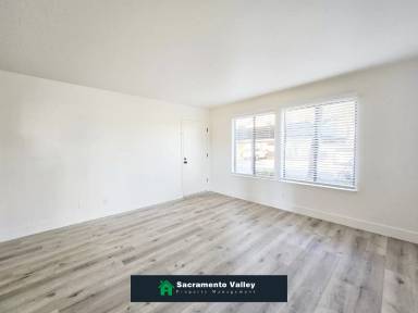 Main picture of 4909 Date Ave