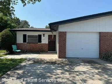 Main picture of 2205 Curlew Ave