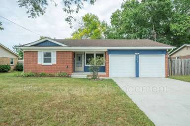 Main picture of 5707 NW 66th Ave