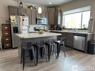 Main picture of 1201 Scooter Ln