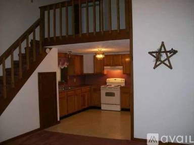 Main picture of 1403 Lake Ariel Hwy