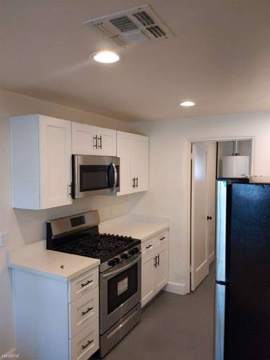 Main picture of 7202 N 59th Dr