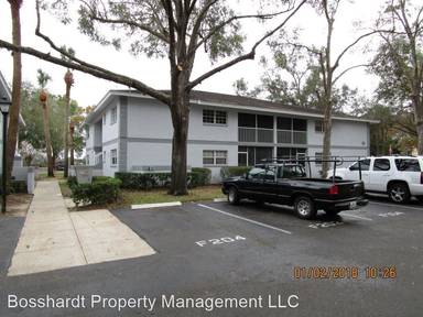 Main picture of 584 Fairways Ln