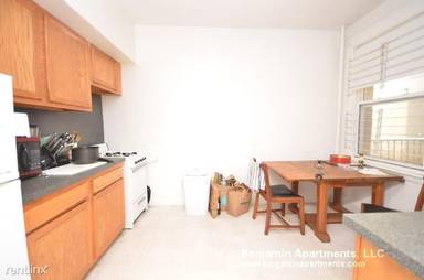 Main picture of 1630 Commonwealth Ave