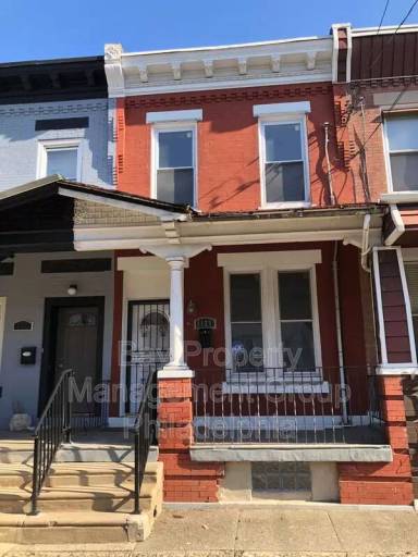 Main picture of 1121 W Dauphin St