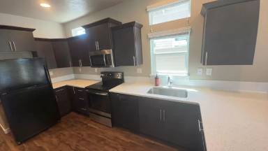 Main picture of 2988 NE Roxy Pl