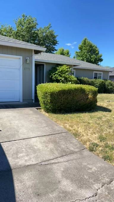 Main picture of 1771 Tanglewood Ln