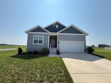 Main picture of 84 Pontoon Dr