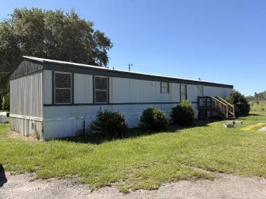 Main picture of 1441 Knowlton Rd