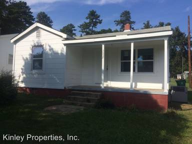Main picture of 2452 Elmin St