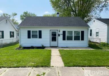 Main picture of 2309 N Delphos St