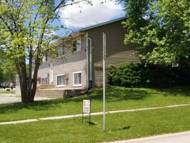 Main picture of 3260 9th St