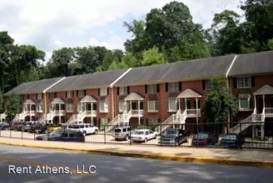 Main picture of 210 E Cloverhurst Ave