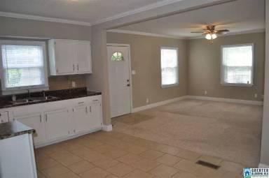 Main picture of 1620 Alemeda Ave SW