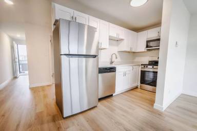 Main picture of 5121 17th Ave NW