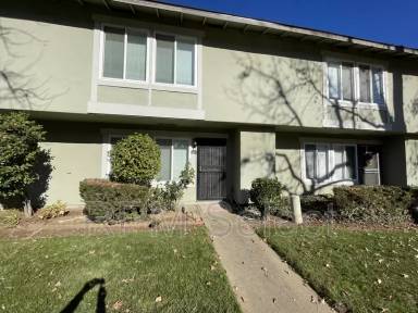 Main picture of 8881 La Riviera Dr