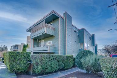 Main picture of 2855 14th Ave W