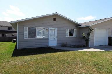 Main picture of 1304 Wineglass Ln
