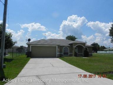 Main picture of 601 Muskrat Dr