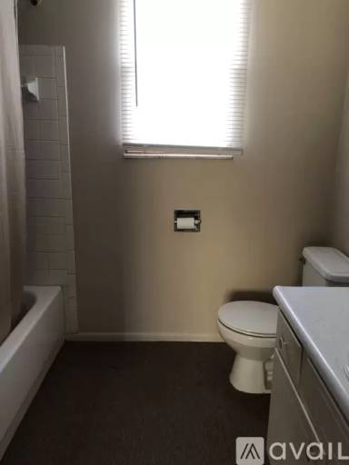Main picture of 930 Elmer Ave