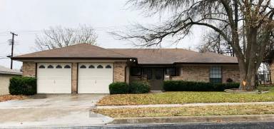 Main picture of 2710 Grasslands Dr