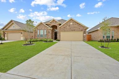 Main picture of 10921 Cathedral Peak Dr