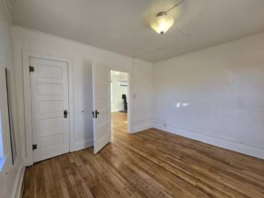 Main picture of 259 Staab St