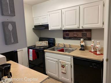 Main picture of Falcon Crest Apartments