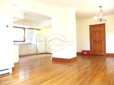 Main picture of 26 Orchard Ave