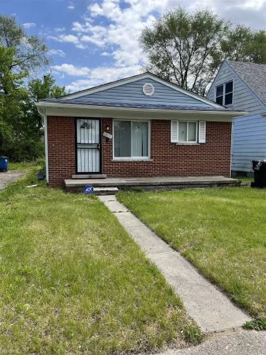 Main picture of 20494 Monica St