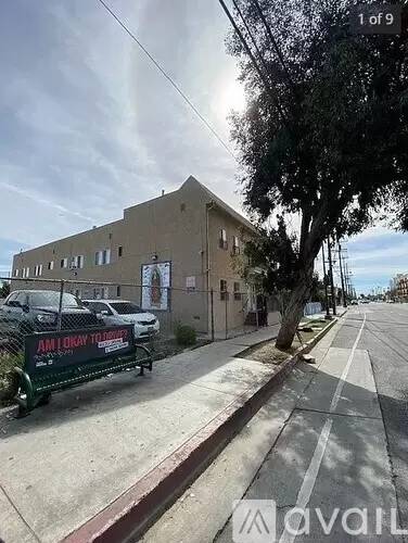 Main picture of 5414 S Main St