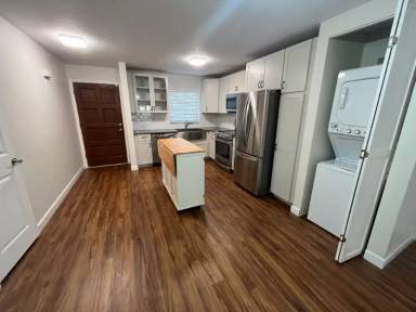 Main picture of 210 Magnolia Rd