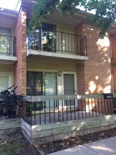 Main picture of 725 W 9th Ave