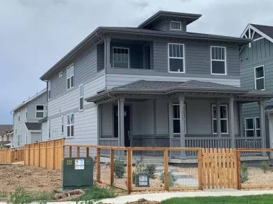 Main picture of 2801 E 102nd Pl