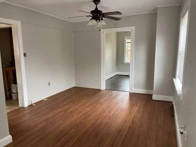 Main picture of 1416 Leicester Rd